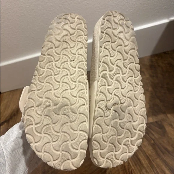 Birkenstock Madrid Big Buckle EVA sandals in the color eggshell. - Picture 6 of 8